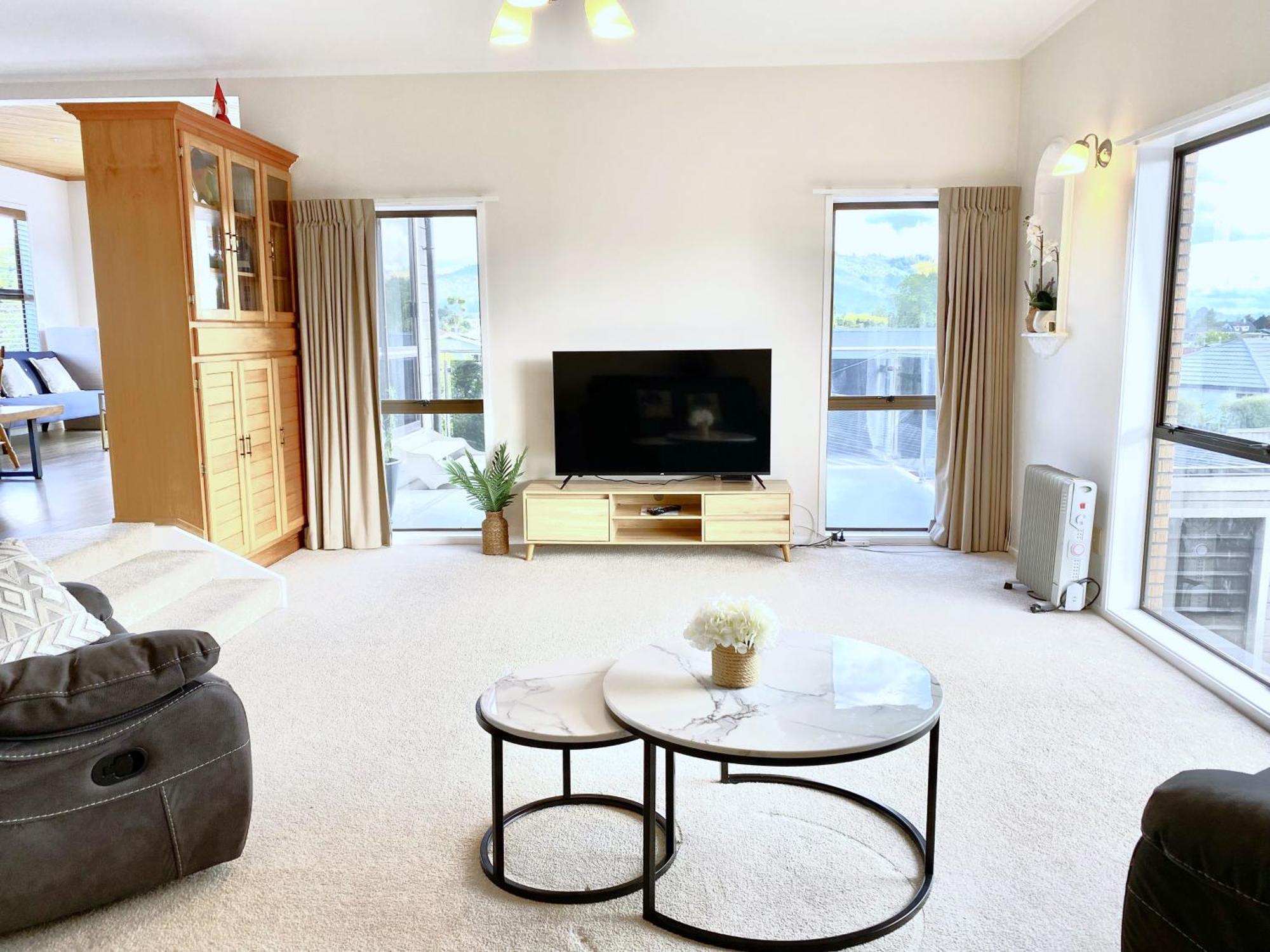 Spacious Retreat With Mountain View Ροτόρυα Εξωτερικό φωτογραφία